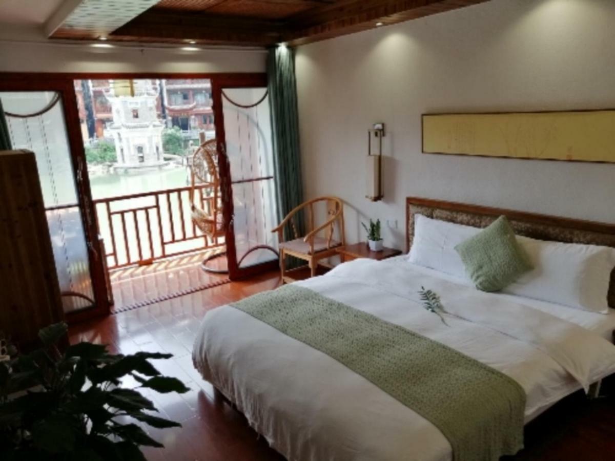 沱江缘民宿 Fenghuang Esterno foto